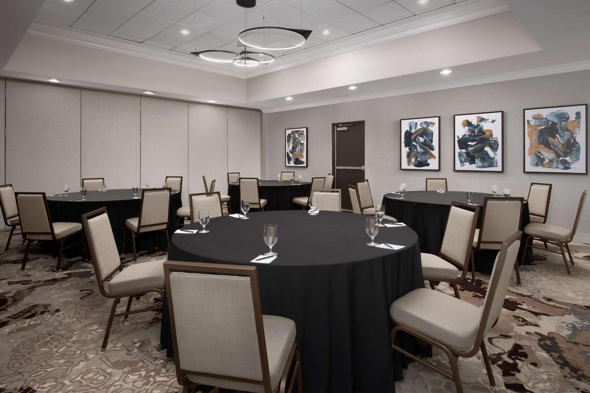 Hilton Phoenix צ'נדלר מראה חיצוני תמונה